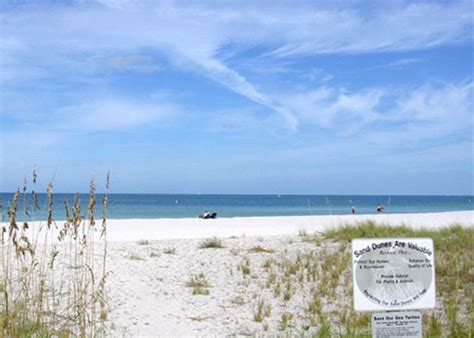 Sand Key Beach