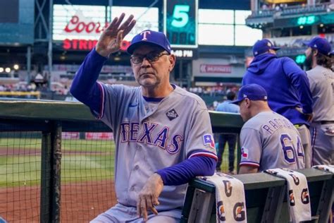 Bruce Bochy's brings Rangers one win away from World Series title