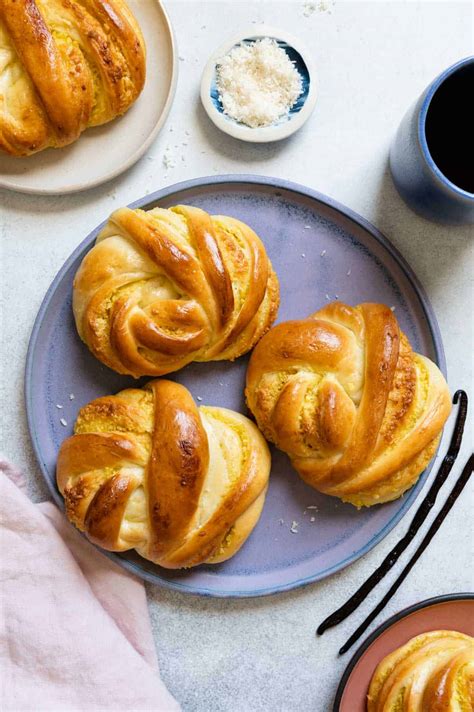 Chinese Bakery Coconut Buns (椰絲包) | Healthy Nibbles by Lisa Lin by Lisa Lin