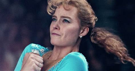 I, Tonya Review: Margot Robbie Schemes for Oscar Gold