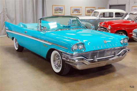 1957 Chrysler New Yorker Convertible