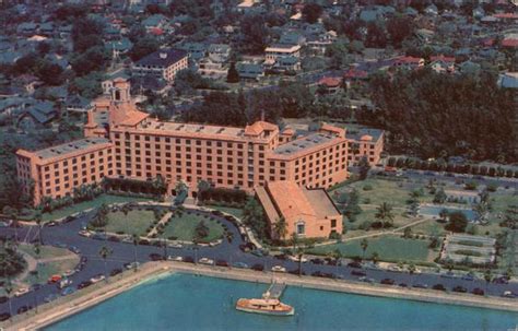 Aerial View of Vinoy Park Hotel St. Petersburg, FL Postcard