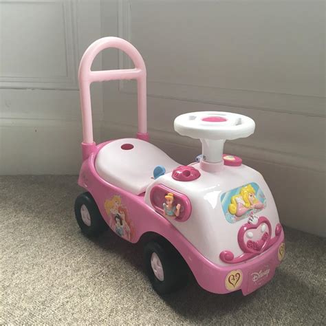 Disney Princess ride-on car - pink Girls ride on | in Maryhill, Glasgow | Gumtree