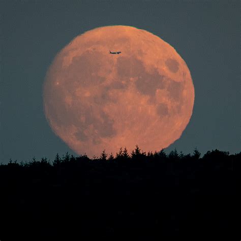 Full Hunter’s Moon Ceremony with Drumming – The Open Center