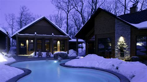 Outdoor Winter spa - Le Nordik | Scandinavian baths, Hot tub outdoor ...