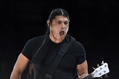 Robert Trujillo Breaks Silence On Metallica's Possible Plans