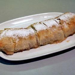 Apfelstrudel aus Filoteig mit Cranberries @ http://de.allrecipes.com ...