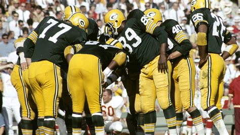 Super Bowl 1: A historic game between the Green Bay Packers and Kansas ...