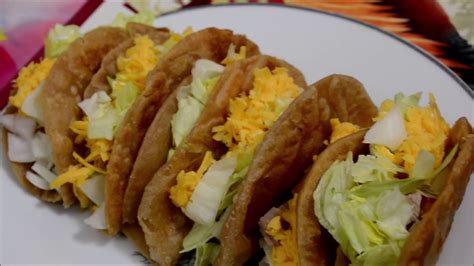 Taco Bell Chalupa Recipe|Easy chalupa at home| perfect chicken chalupa|Perfect chalupa - YouTube