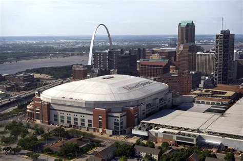 st louis rams stadium - Google Search | Nfl stadiums, Stadium, Football ...