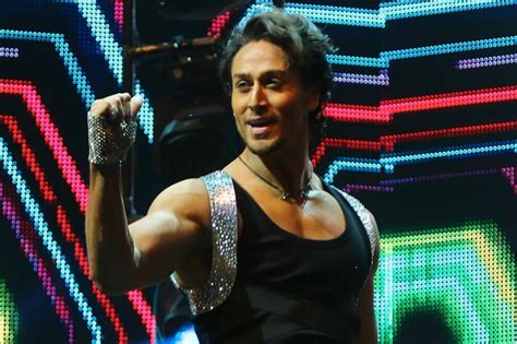 Tiger Shroff Takes His Martial Arts Team To Thailand - News18