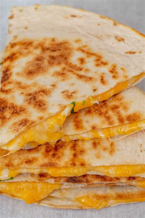 Cheese Quesadilla Recipe - Valentina's Corner