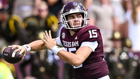 Conner Weigman injury: Texas A&M starting QB exits key SEC win over Auburn, Max Johnson shines ...