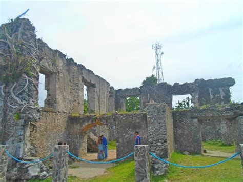 Barcelona Ruins and Church - Not in Spain, but in Sorsogon! - Jon to ...