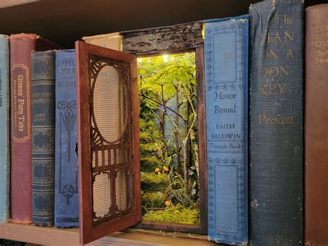 Handmade Nature Book Nook - Etsy