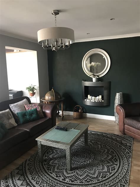 Dark green colour scheme | Living room green, Blue living room, Blue ...