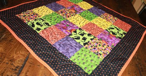 SunShine Sews...: Halloween Table Decor