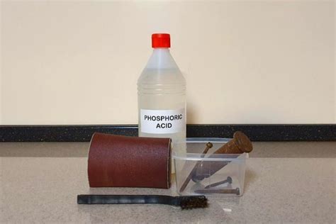 How to Properly Use Phosphoric Acid for Rust Removal | AZ Rust