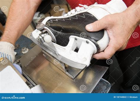 Skate sharpening stock photo. Image of machine, sharpening - 18744842