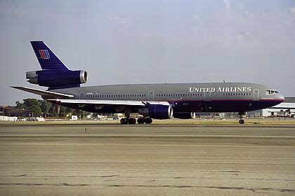 United Airlines McDonnell Douglas DC-10-10 | Latest Photos ...