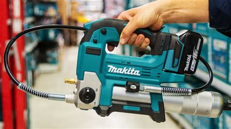 Makita 18V LXT Lithium-Ion Grease Gun (Tool Only) XPG01Z The Home Depot ...