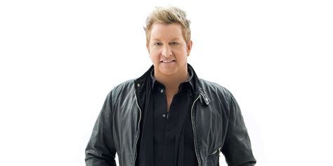 Gary LeVox - Net Worth October 2024, Salary, Age, Siblings, Bio, Family ...