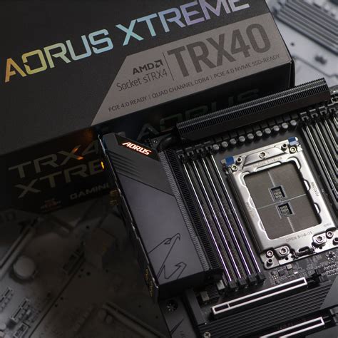 AMD Ryzen Threadripper sTRX4 & TR4 Socket Layouts Detailed