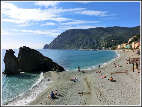 La spiaggia di Fegina, Monterosso, La Spezia, Liguria_ Italy | Travel, Outdoor, Water