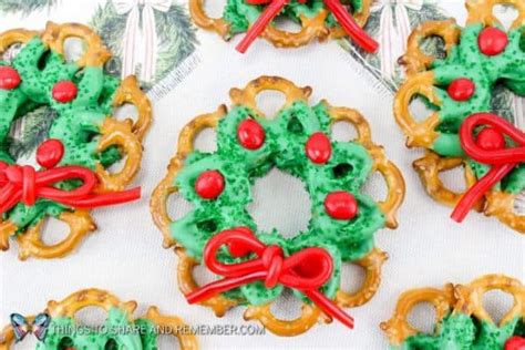 Make Chocolate Pretzel Christmas Wreaths Recipe for holiday parties and gifts