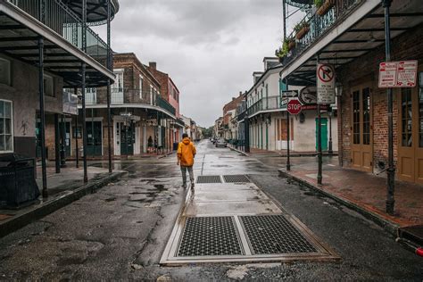 ‘It’s In God’s Hands Now’: Hurricane Ida Paralyzes New Orleans - Bloomberg