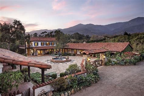 Ellen DeGeneres' House: Inside Her Dreamy California Estate - First ...