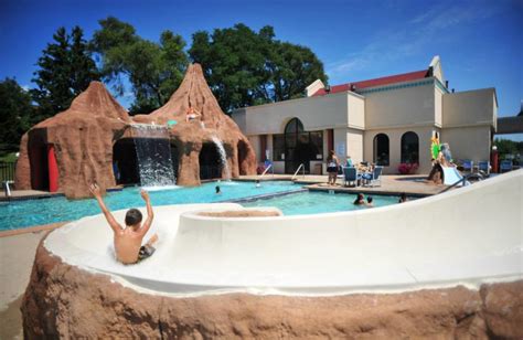 The Atlantis Hotel (Wisconsin Dells, WI) - Resort Reviews - ResortsandLodges.com