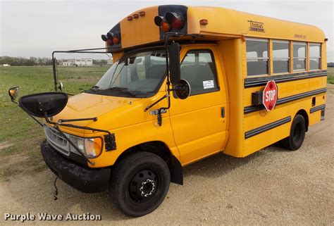 2003 Ford Econoline E350 Super Duty school bus in Concordia, KS | Item DE1165 sold | Purple Wave