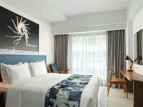 Holiday Inn Express Baruna Bali Guest Room & Suite Options