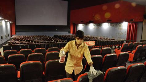 Delhi: Cinema halls to open from 15 Oct, all weekly markets to function ...