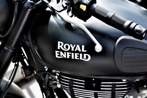 11,000 रुपए में घर लाएं Royal Enfield classic 350, जानें EMI की Details ...