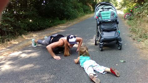 Full Body Active Stroller Workout For Busy Moms on the Go