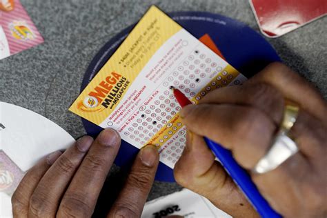 Drawing nears for $685 million Mega Millions prize – Metro US