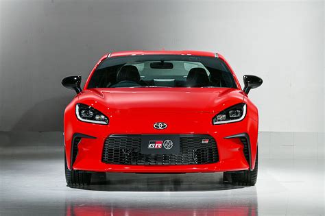 New Toyota GR86 premiered, faster with 235 hp and 250 Nm - AutoBuzz.my