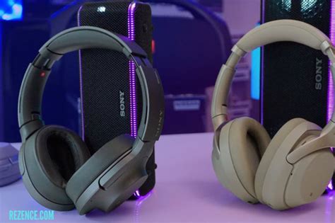 Sony 900 Vs 1000 Headphones: Worth Buying For Gym 2022?