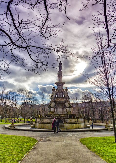 Kelvingrove Park Fountain. by Umberto_V | ePHOTOzine