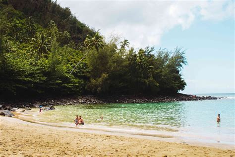 Driving Tour of Kauai's North Shore