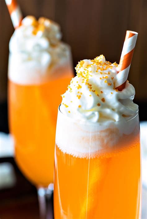 Orange Creamsicle Cocktail - Homemade Hooplah