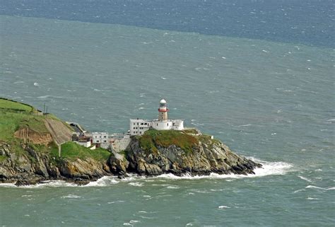 Pete's Irish Lighthouses: When Dublin Bay speaks