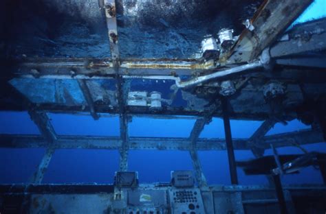 The Great Carrier Reef: The USS Oriskany • Scuba Diver Life