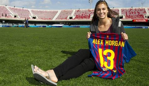 Lionel Messi gana 279 veces más que Alex Morgan, la futbolista mejor paga del mundo