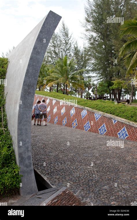 Kao Lak, Thailand, tsunami memorial in the shape of a huge wave Stock ...