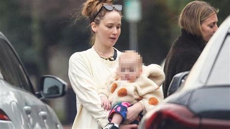 Jennifer Lawrence Takes Son Cy, 10 Mos., For Walk In LA: Photos – Hollywood Life