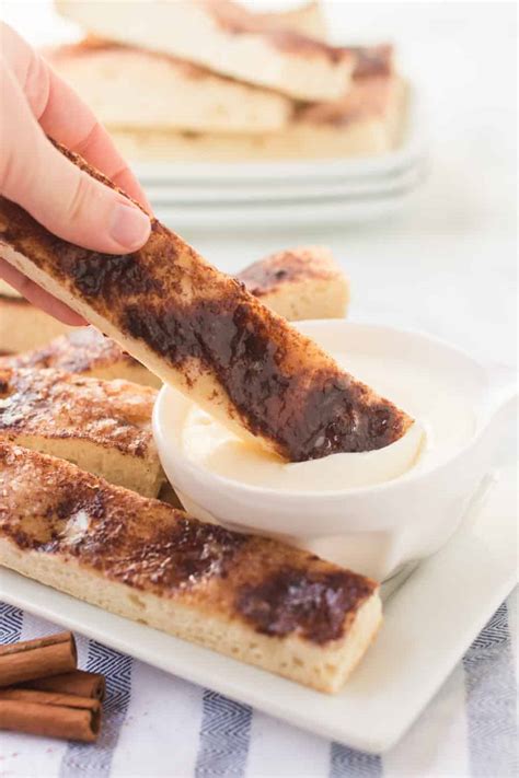 Homemade Cinnamon Sticks for Pizza Night | Easy Appetizer Recipe