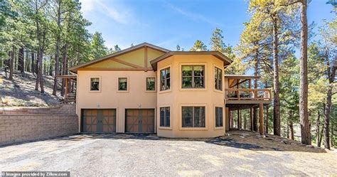 ‘Sister Wives’: Inside Robyn and Kody Brown’s $900,000 Flagstaff House